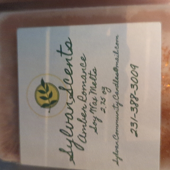 Hand poured soy wax melts - Picture 10 of 13